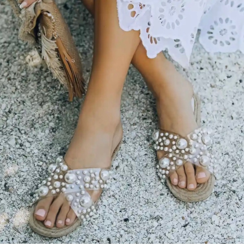 VICI Bayou Pearl Embellished Espadrille Sandal - Never Worn